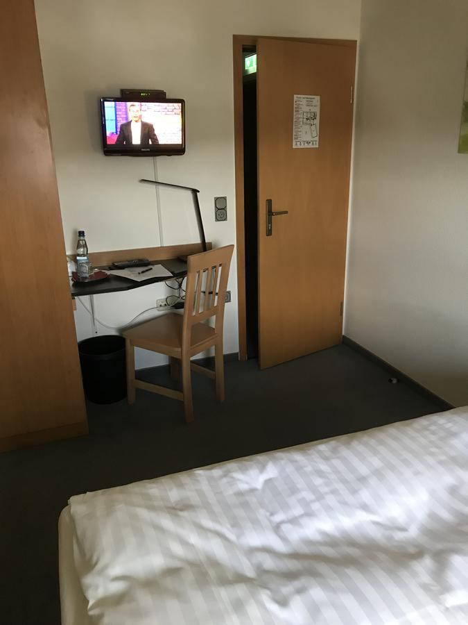 Hotel Am Maibaum Neuenrade Luaran gambar