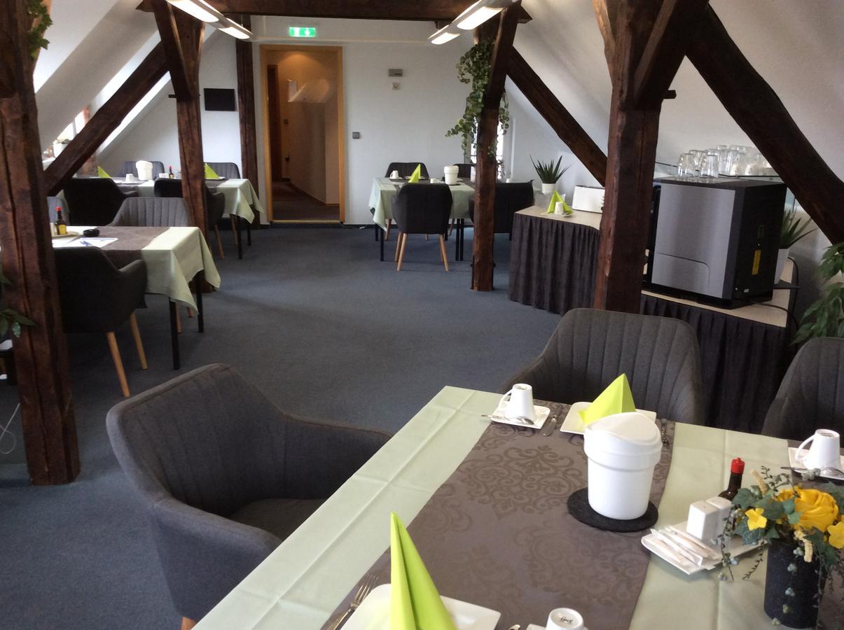 Hotel Am Maibaum Neuenrade Luaran gambar